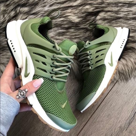 NWT💚Nike ID Air presto Custom - Picture 3 of 8